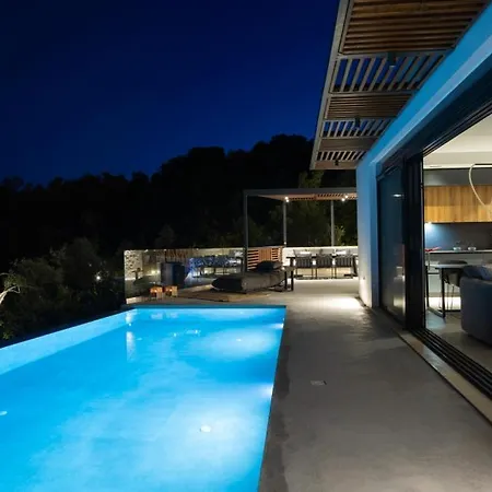 Vila Brand New High-End Faos Villas Two Fternon