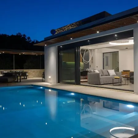 Brand New High-End Faos Villas Two Vila